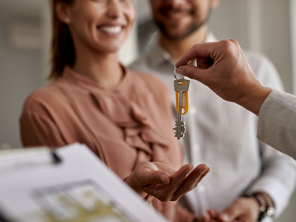 Overlevering av husnøkler