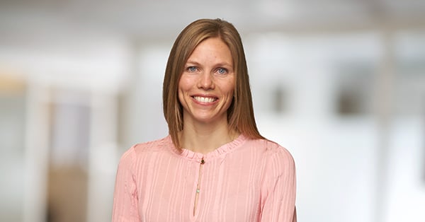 Portrett av Herborg Aanestad, til illustrasjon for BN Banks ledelse