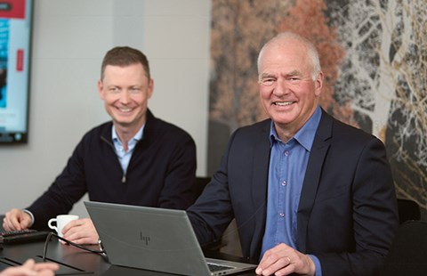 Ansatte i BN Bank, illustrasjon til artikkel Eiendomsinvestorenes høyre hånd