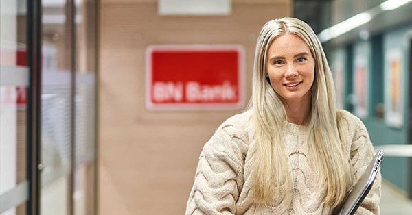 Hilde jobber i banken