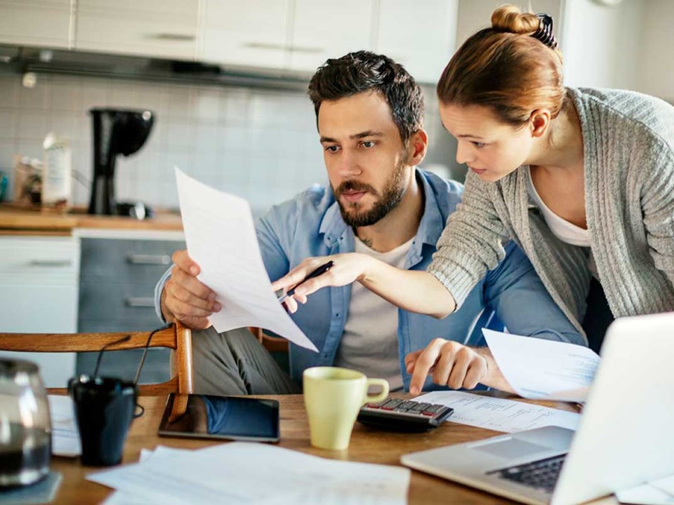 Par ser på dokument